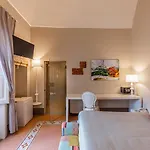 ホテル Palazzo Arco Cadura & ガラティーナ