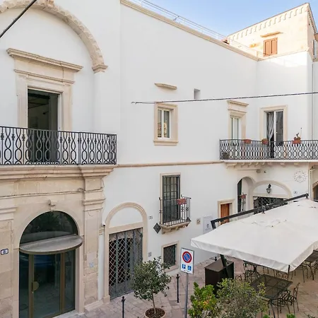Palazzo Arco Cadura & Hotel Galatina