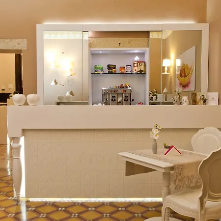 Hotel Palazzo Arco Cadura & 4*