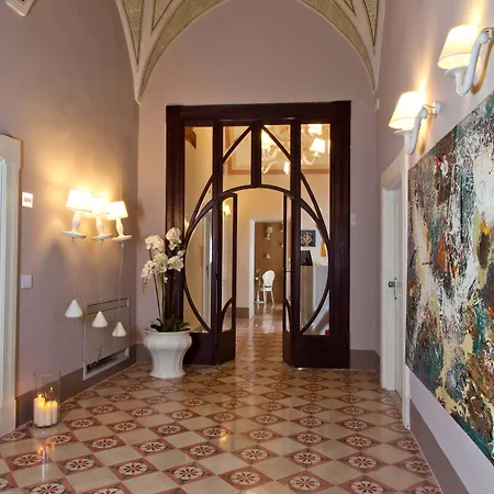 Palazzo Arco Cadura & 4* Galatina